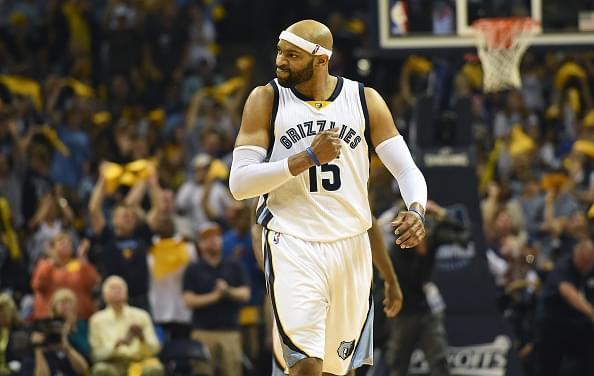 了一名替补 了一名替补