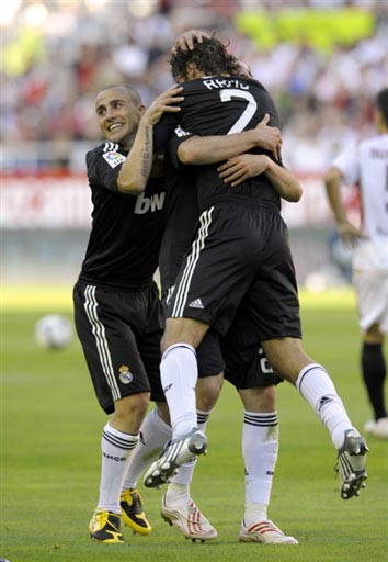 以期在将来 以期在将来