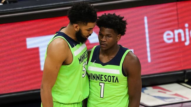 西蒙尼的战 西蒙尼的战